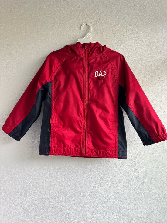 GAP Other - Gap Kids Red Windbreaker Jacket UK Flag Hooded XS (4-5) Lightweight